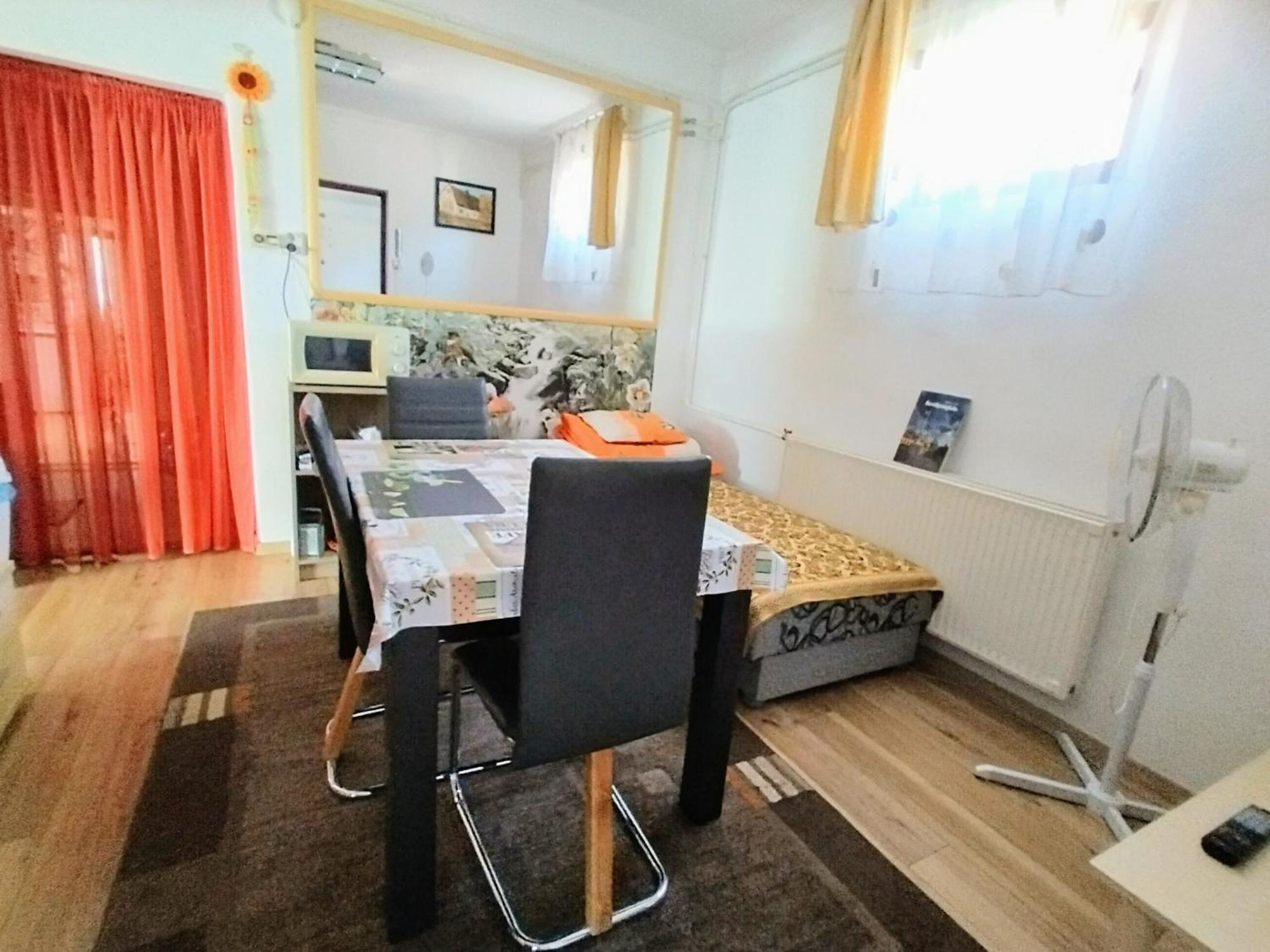 Bundik Vendeghaz Berettyoujfalu Exterior foto